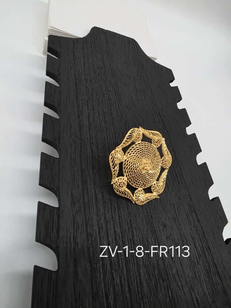 Zamvora Gold plated floral finger ring